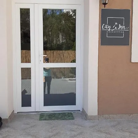 Bed & Breakfast City Inn Szigetvar