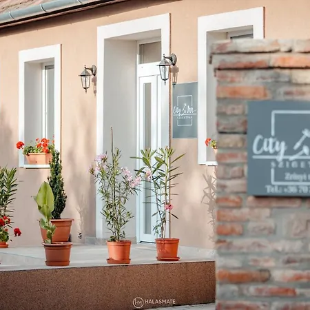 City Inn Szigetvar 3*